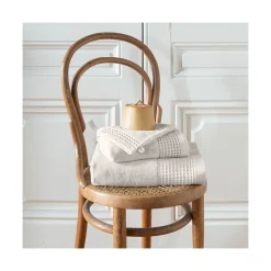 Carré Blanc Drap de bain bouclette de coton biologique Source blanc| Draps De Bain