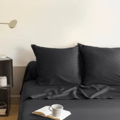 Carré Blanc Drap de lit satin de coton jacquard pois et rayures Prestige noir| Draps De Lit