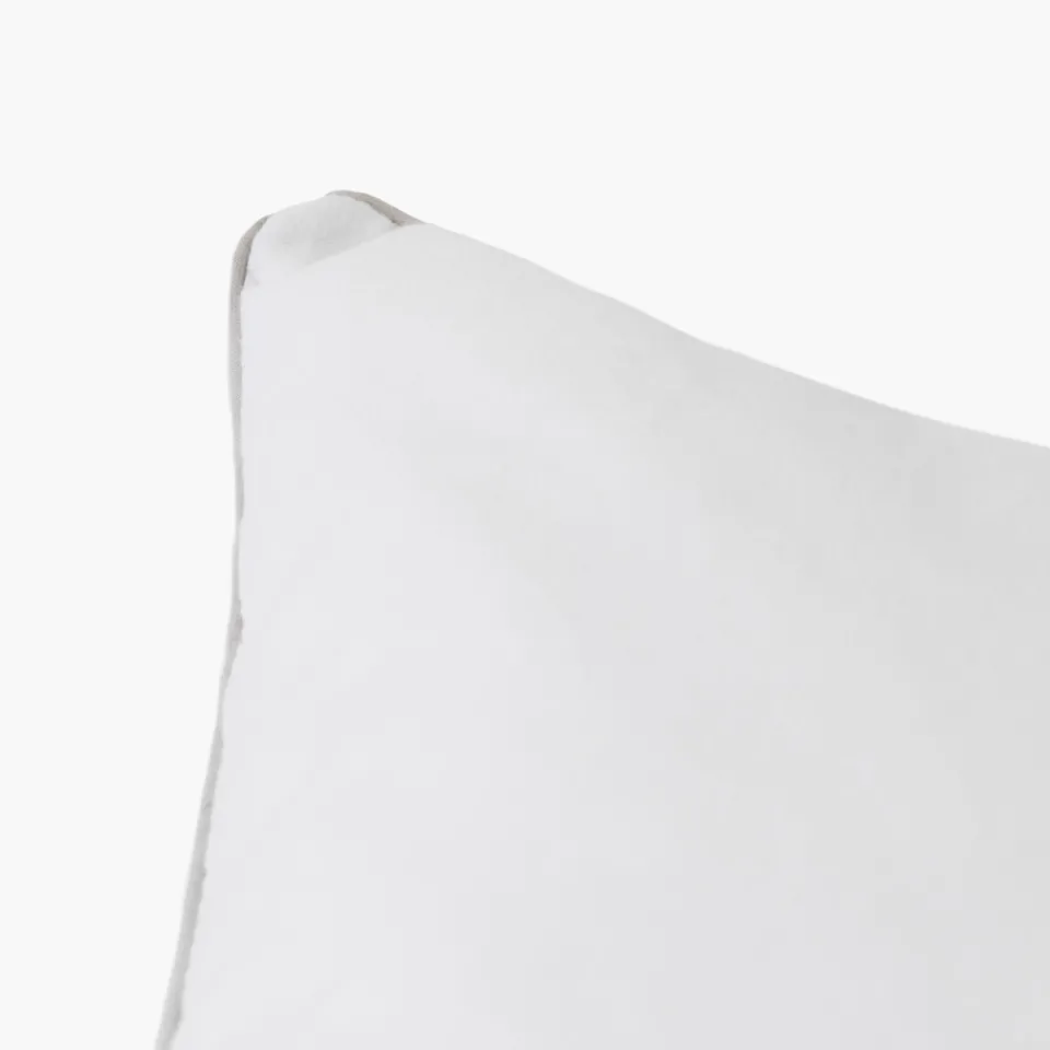 Carré Blanc Oreiller carré mi-ferme duvet et microfibre Kilim| Oreillers