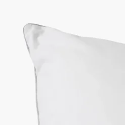 Carré Blanc Oreiller rectangulaire ferme synthétique Suprême| Oreillers