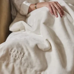 Carré Blanc Plaid polaire Oslo ivoire|Femme Coffrets Cadeaux|Plaids Et Couvre-lits