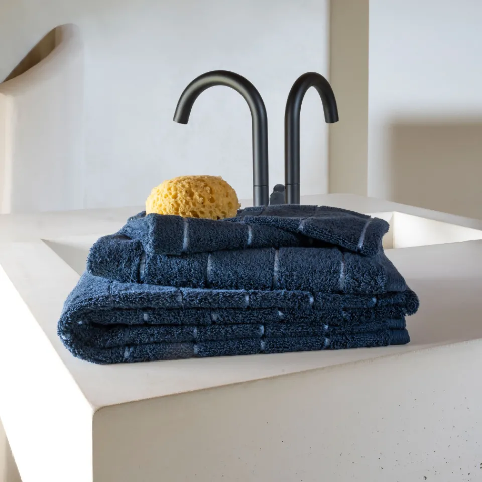 Carré Blanc Serviette de toilette coton Hypnotic marine| Serviettes De Toilette