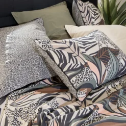 Carré Blanc Taie d'oreiller carrée coton bio Ysée|Enfant Nouveautés Bébénew|Taies D’oreiller