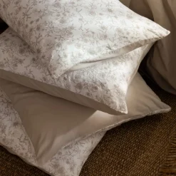 Carré Blanc Taie d'oreiller carrée lin et coton lavé Songe grège floral| Taies D’oreiller